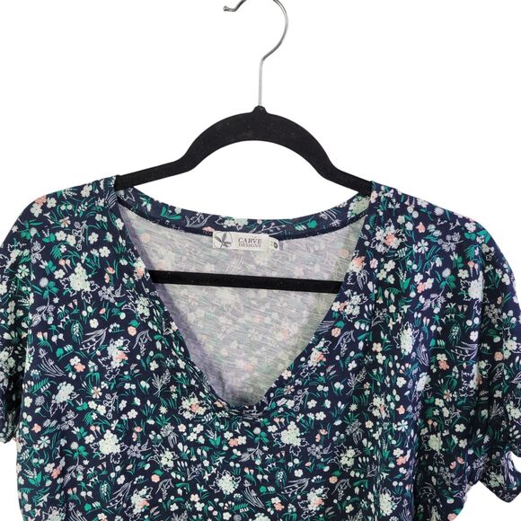 Carve Designs Womens Sz M Blue Floral Short Sleeve Hazel Semi Crop Top - Picture 2 of 11